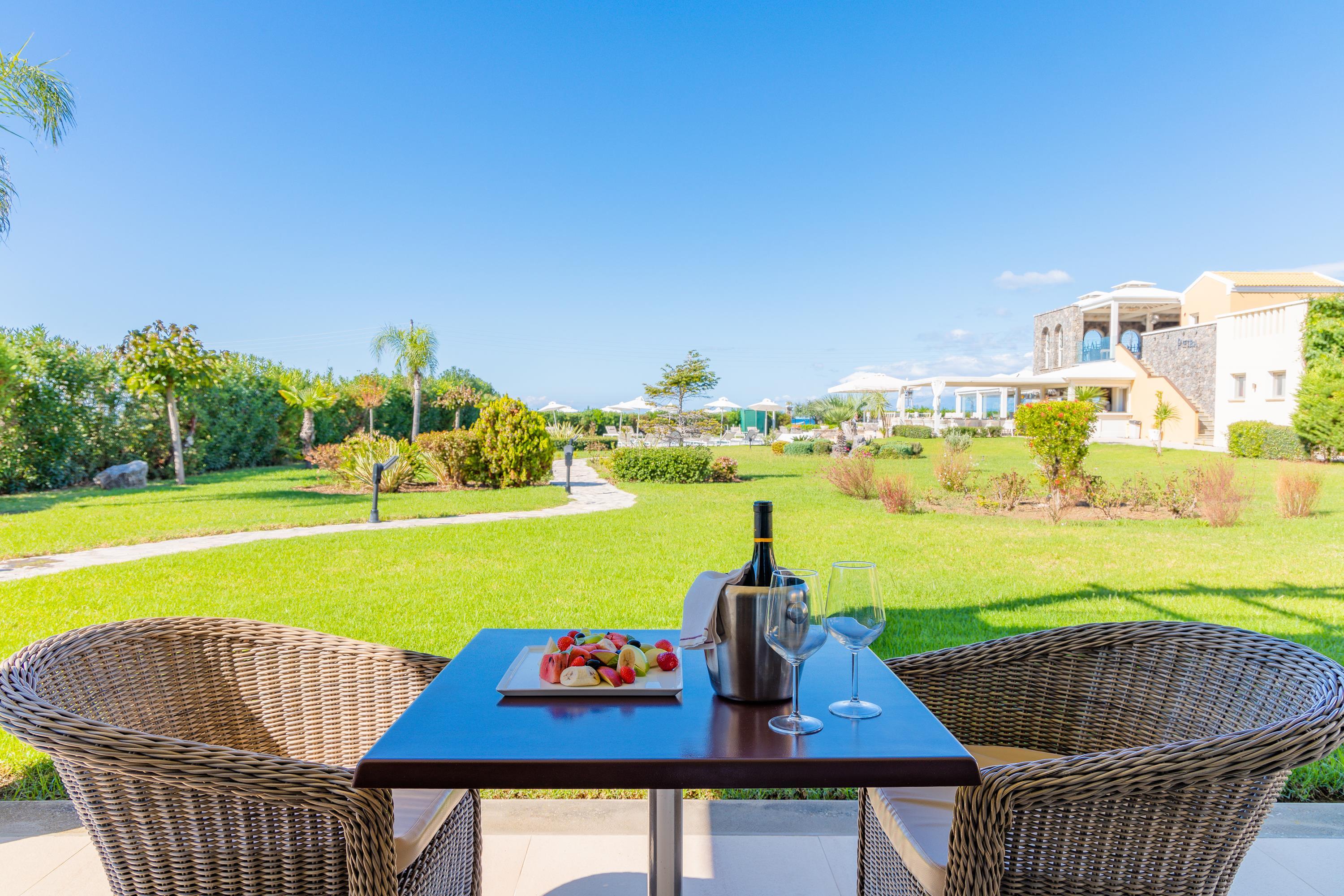 Restia Suites Exclusive Resort (Adults Only) Acharavi  Eksteriør billede